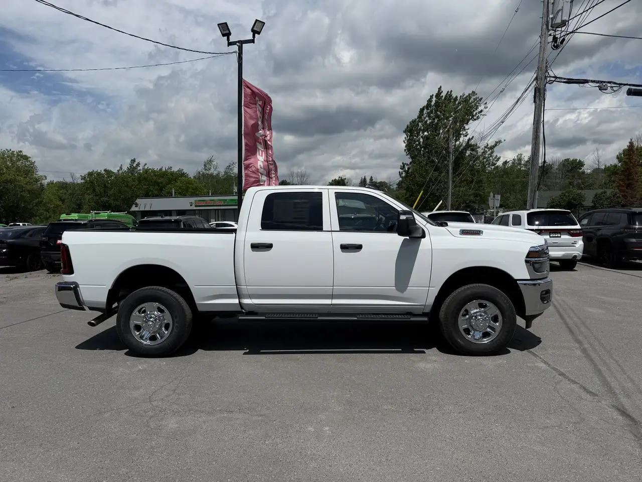 RAM 2500 снимка RAM 2500