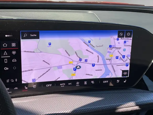 Audi Q5 view 14