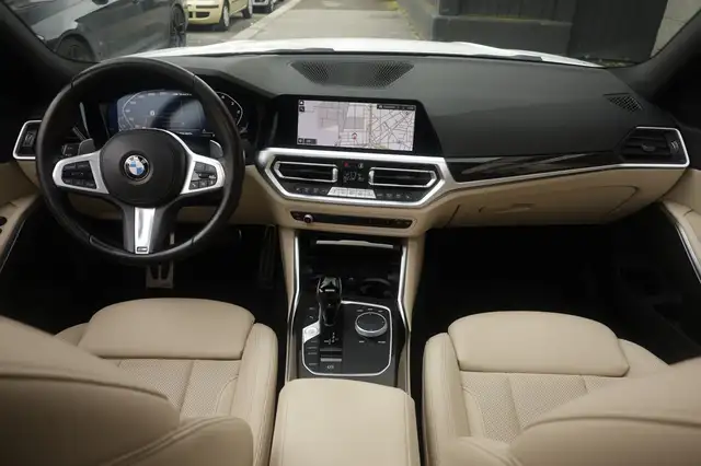 BMW 3 Series view 2