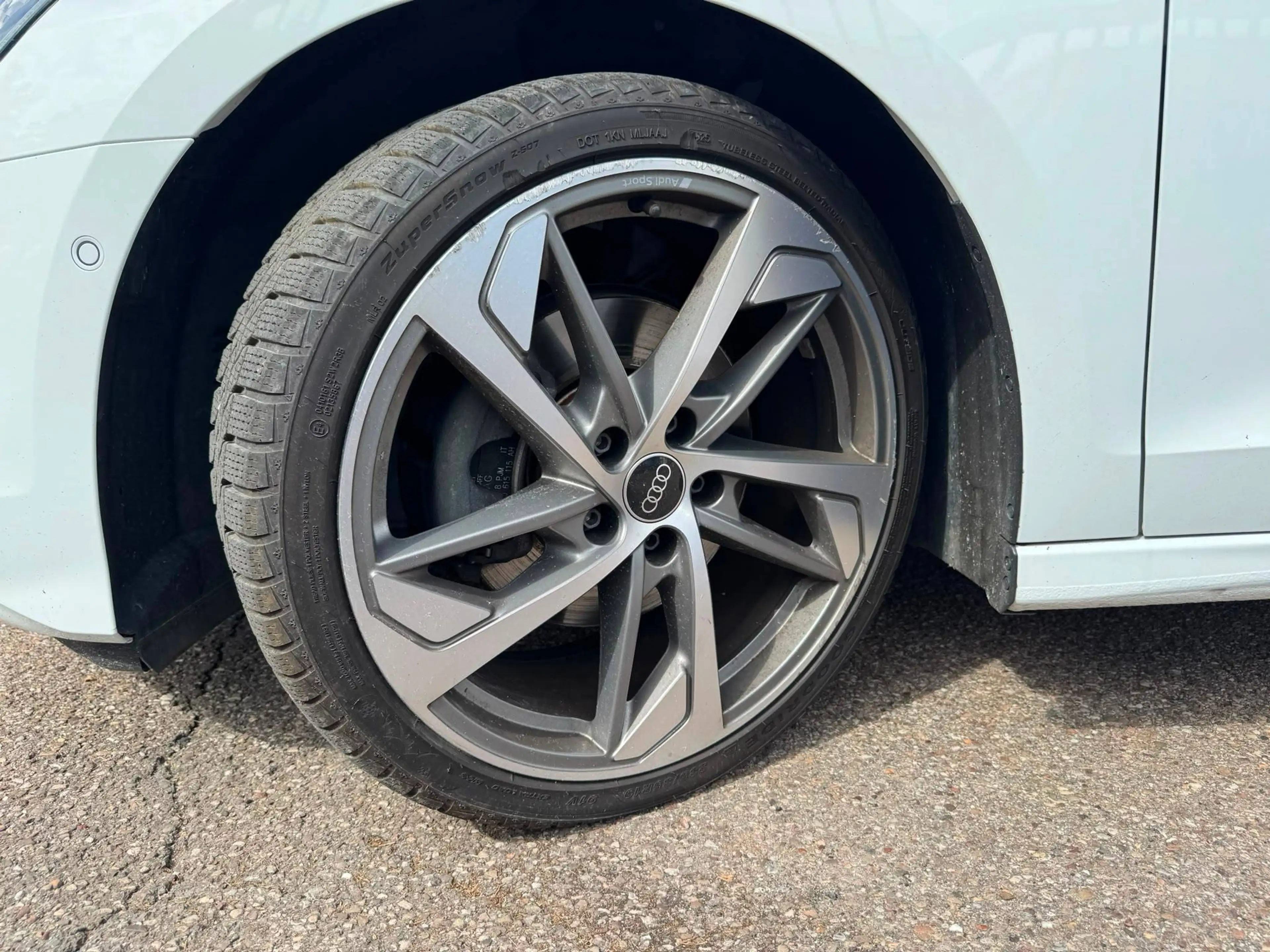Audi A3 35 TFSI edition one — photo 8