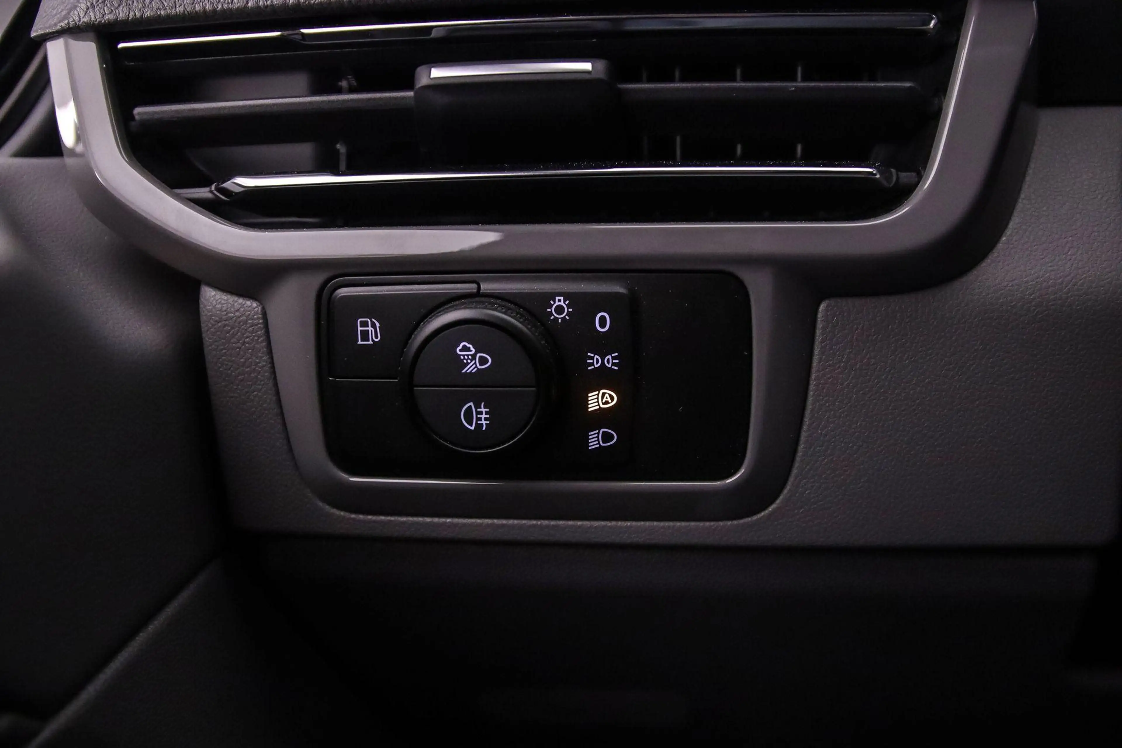 Volkswagen Transporter 2.5 233pk eHybrid L2 Bulli Dubbele Cabine | Sports — photo 10