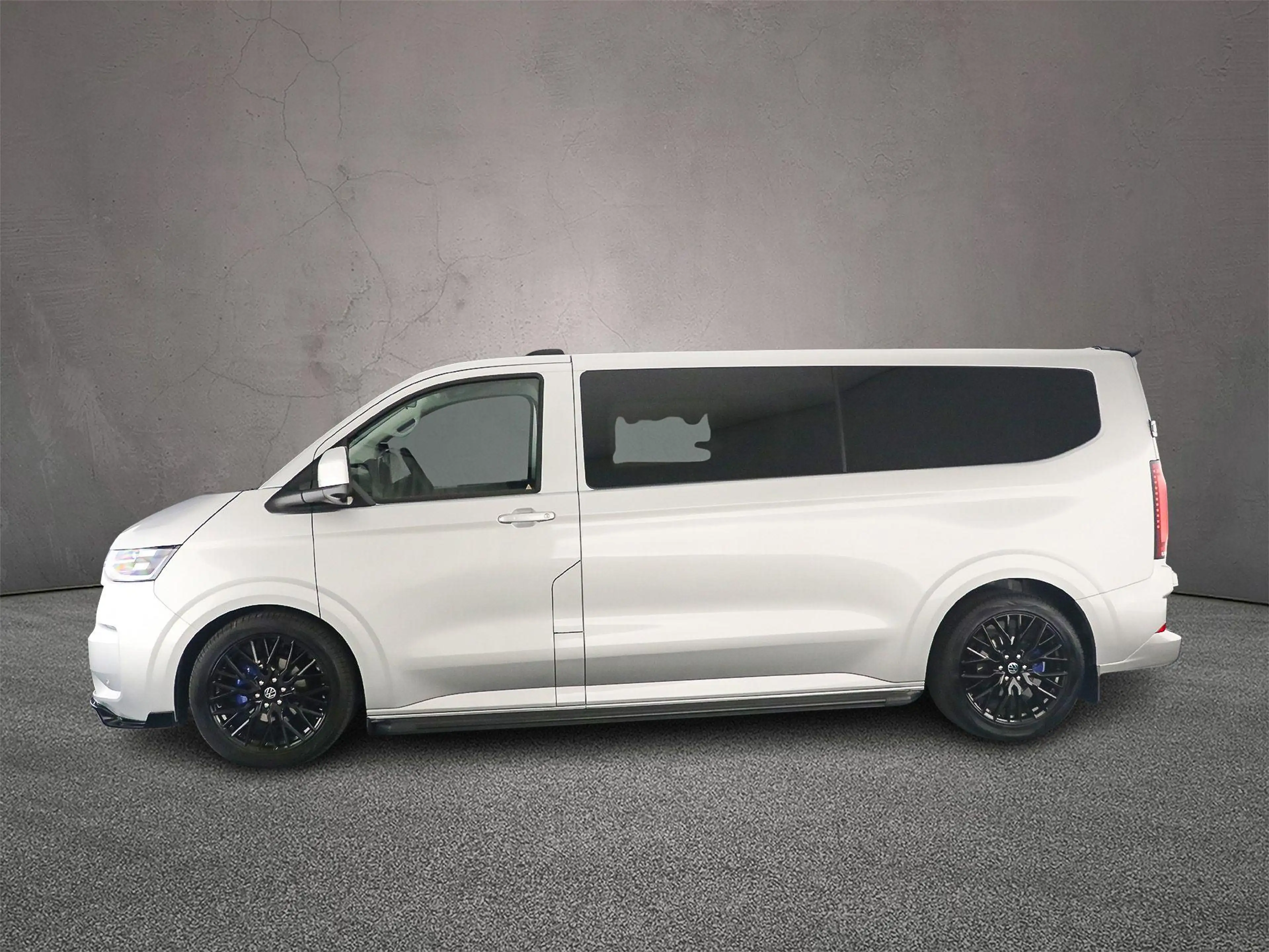 Volkswagen Transporter 2.5 233pk eHybrid L2 Bulli Dubbele Cabine | Sports — photo 2