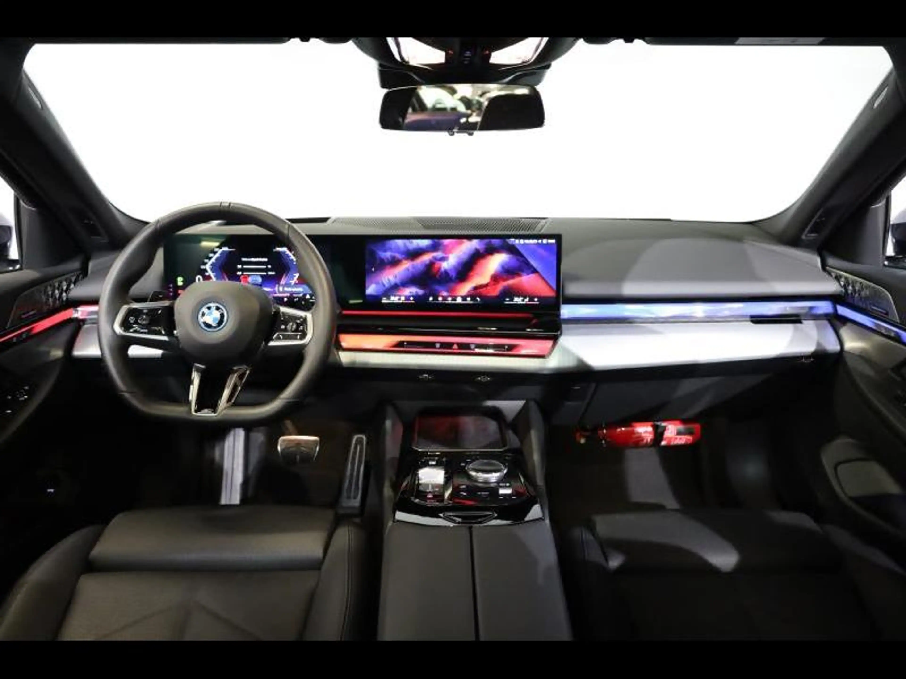 BMW 550 e xDrive Berline Kit M Sport — photo 6