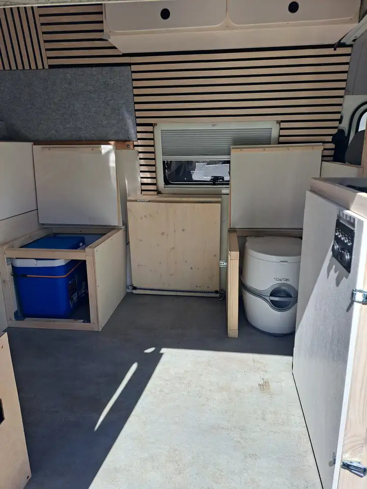 Ford Transit 100 L, foto 5