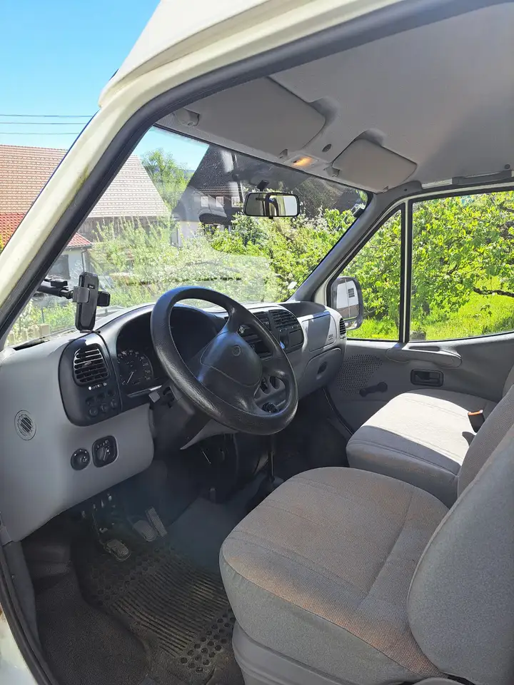 Ford Transit 100 L, foto 3