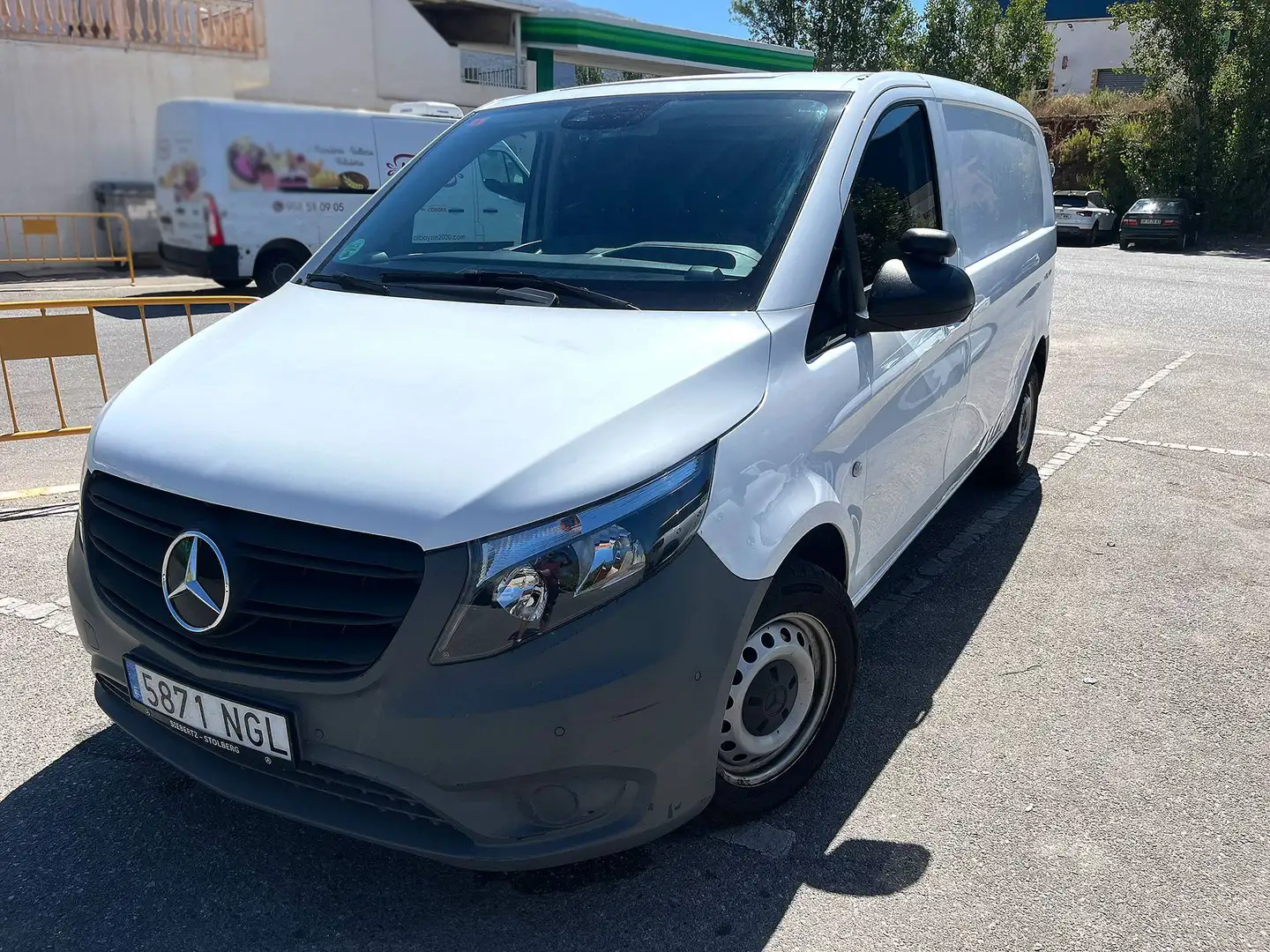 Mercedes-Benz Vito Vito Furgón 114CDI tD Pro Compacta Pro Blanco - 1