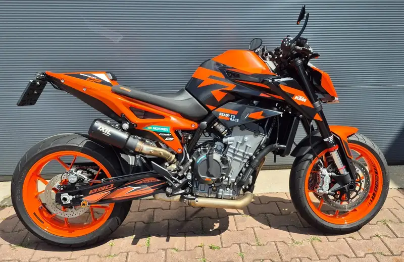 KTM 890 Duke - foto 3