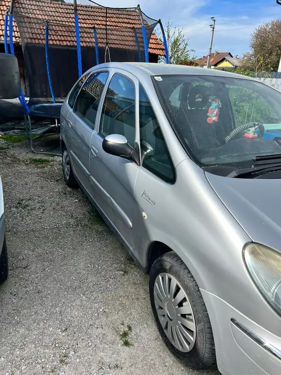 Citroen Xsara Picasso 2007 из Европы — купить под ключ