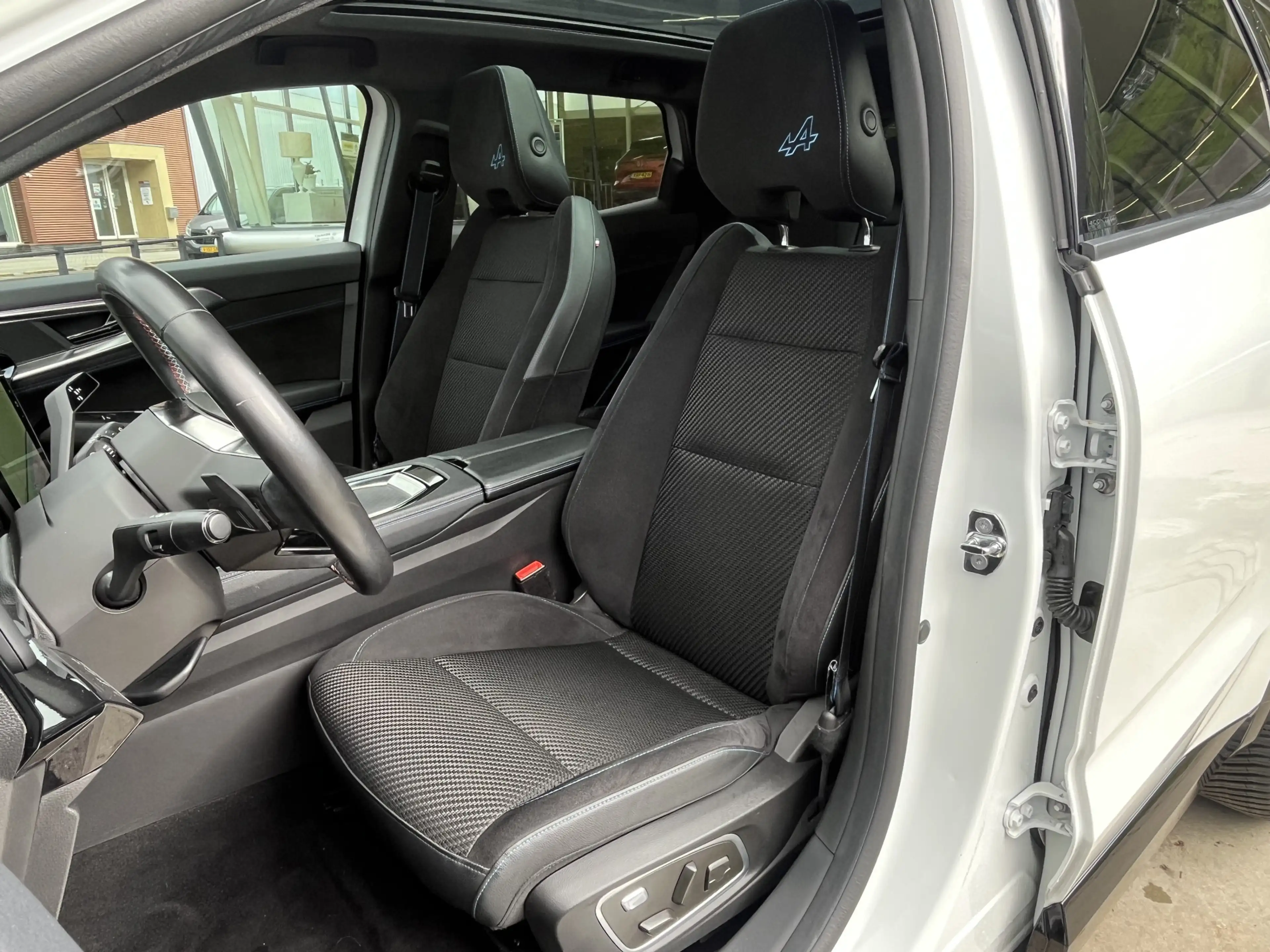 Renault Austral 1.2 E-Tech full hybrid 200PK iconic esprit Alpine — photo 14