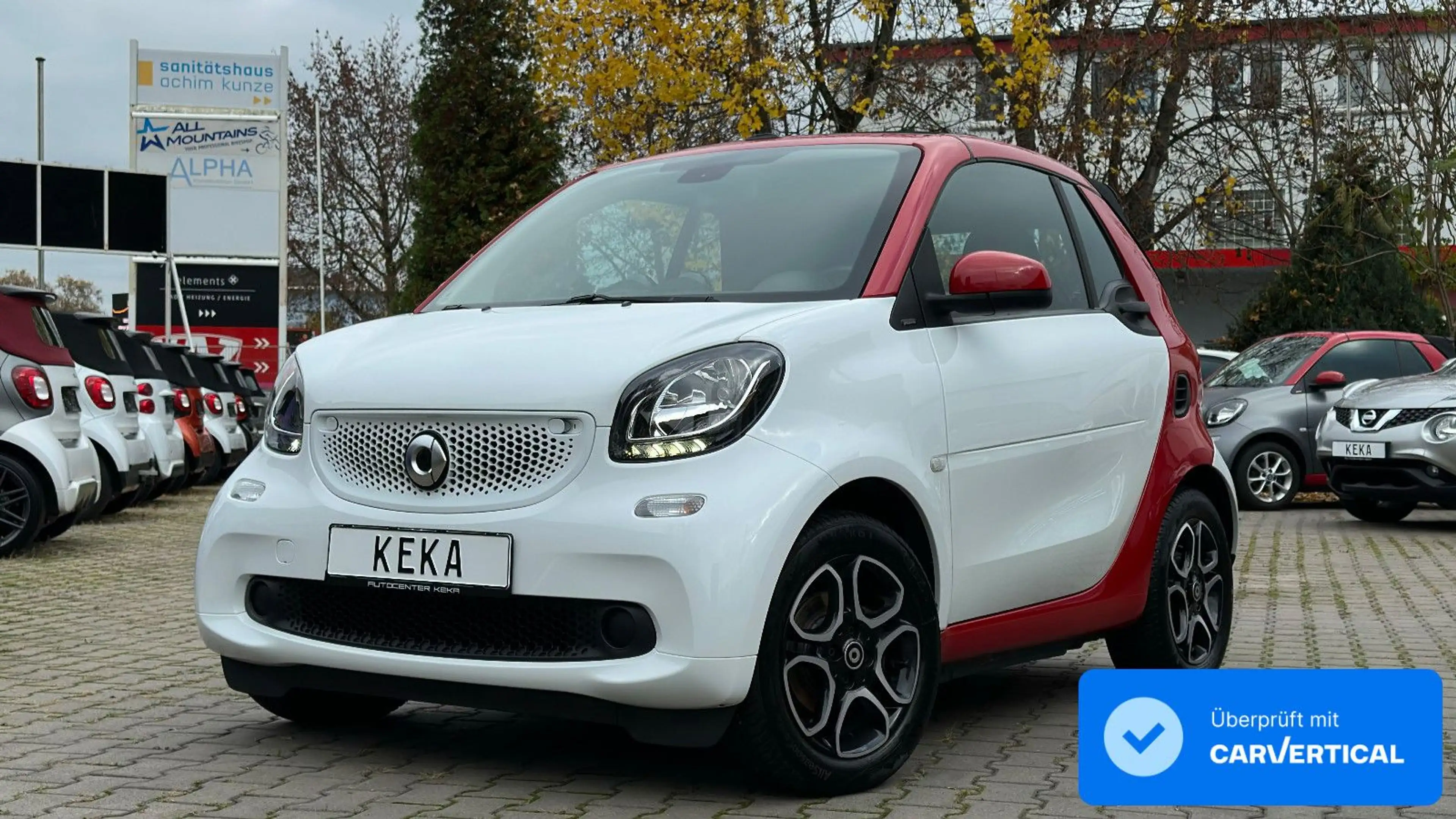 smart forTwo Cabrio TURBO DCT WHITE & RED! CARPLAY!