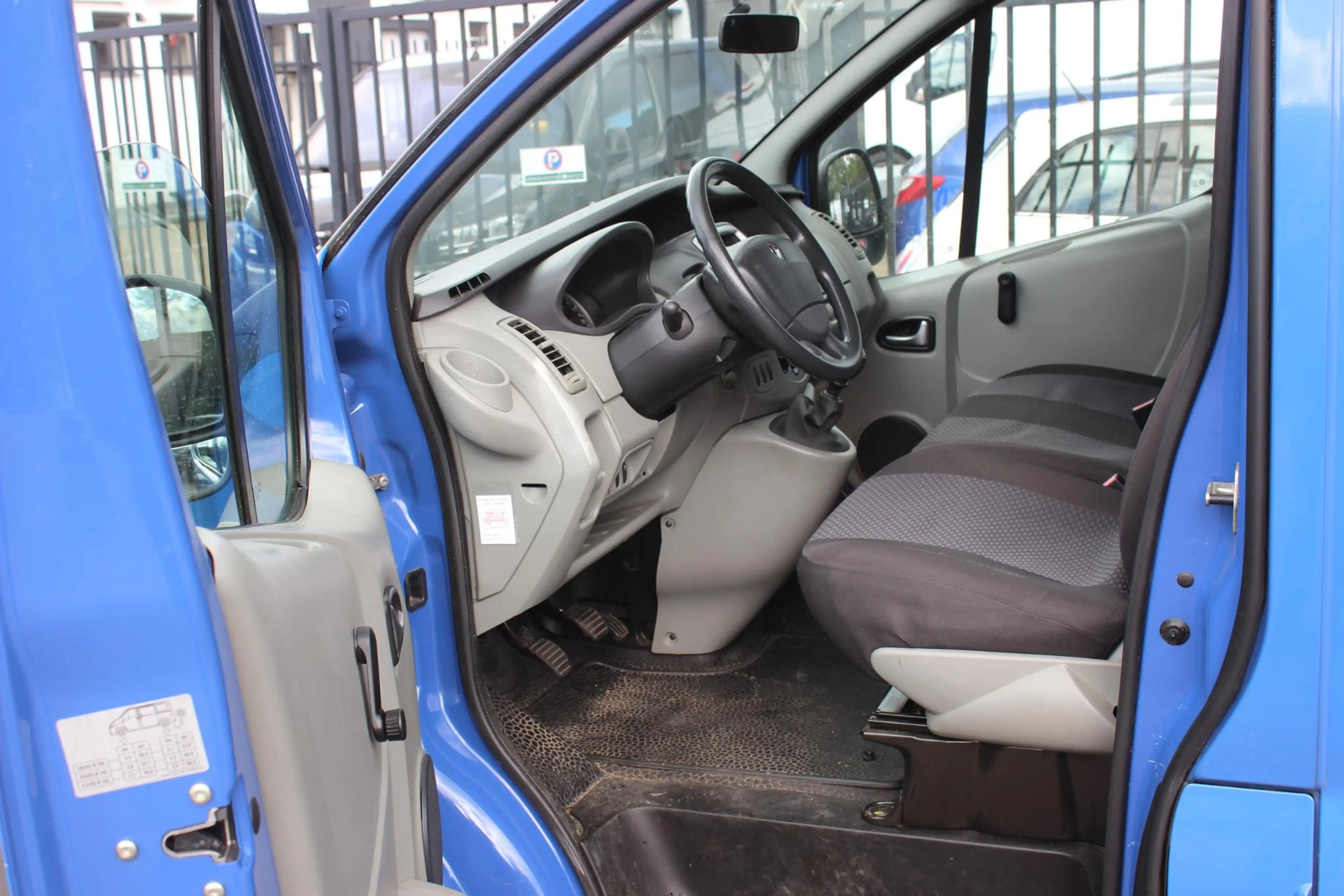 Renault Trafic Passenger 2.0 dCi 9-persoons Airco! — photo 3