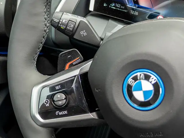 BMW X3 view 10