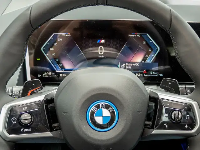 BMW X3 view 9