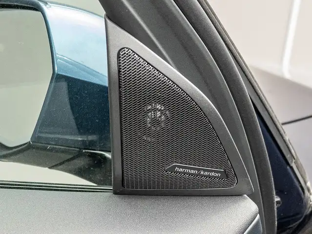 BMW X3 view 15