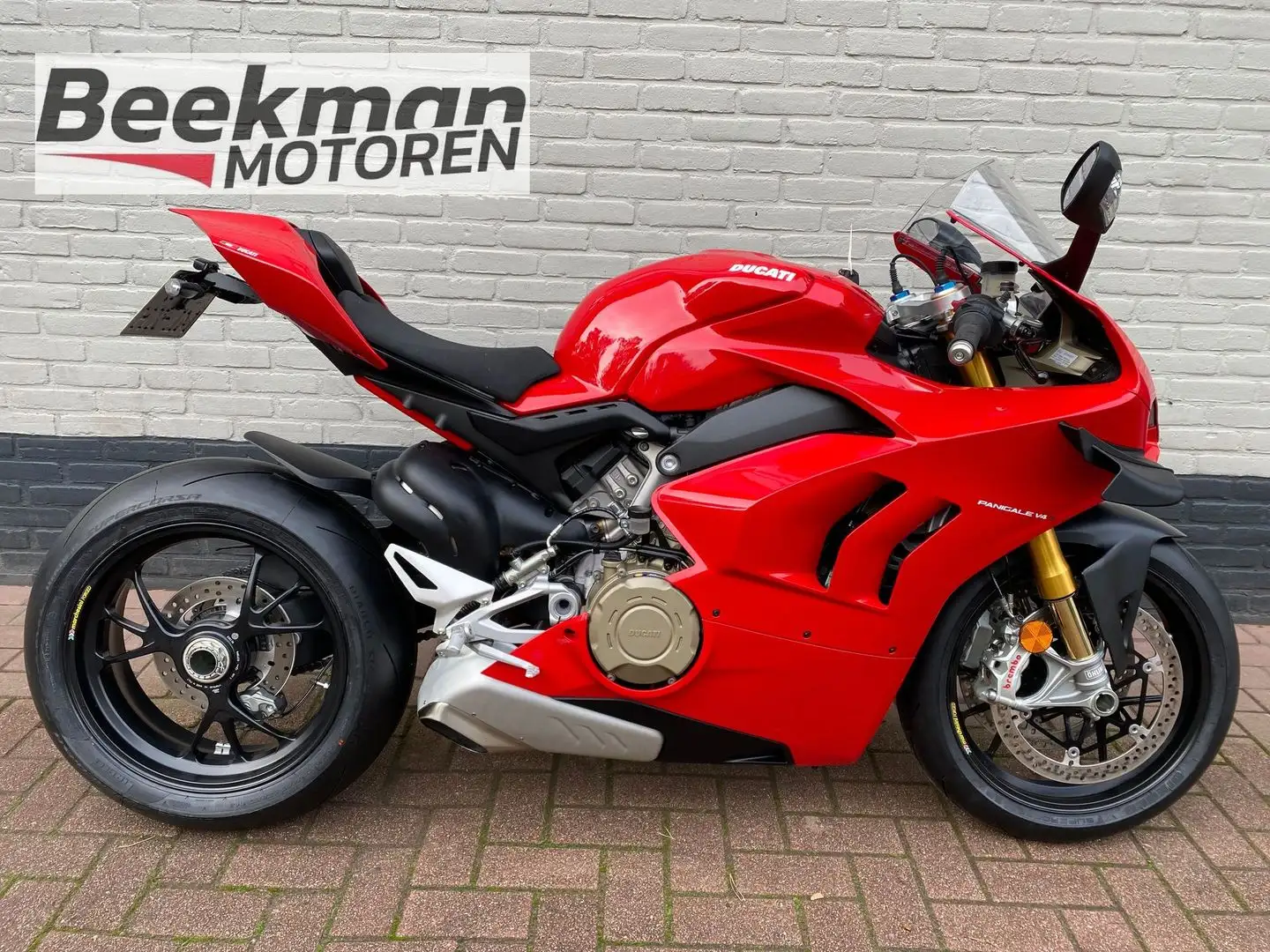 Ducati Panigale V4 S Rood - 1