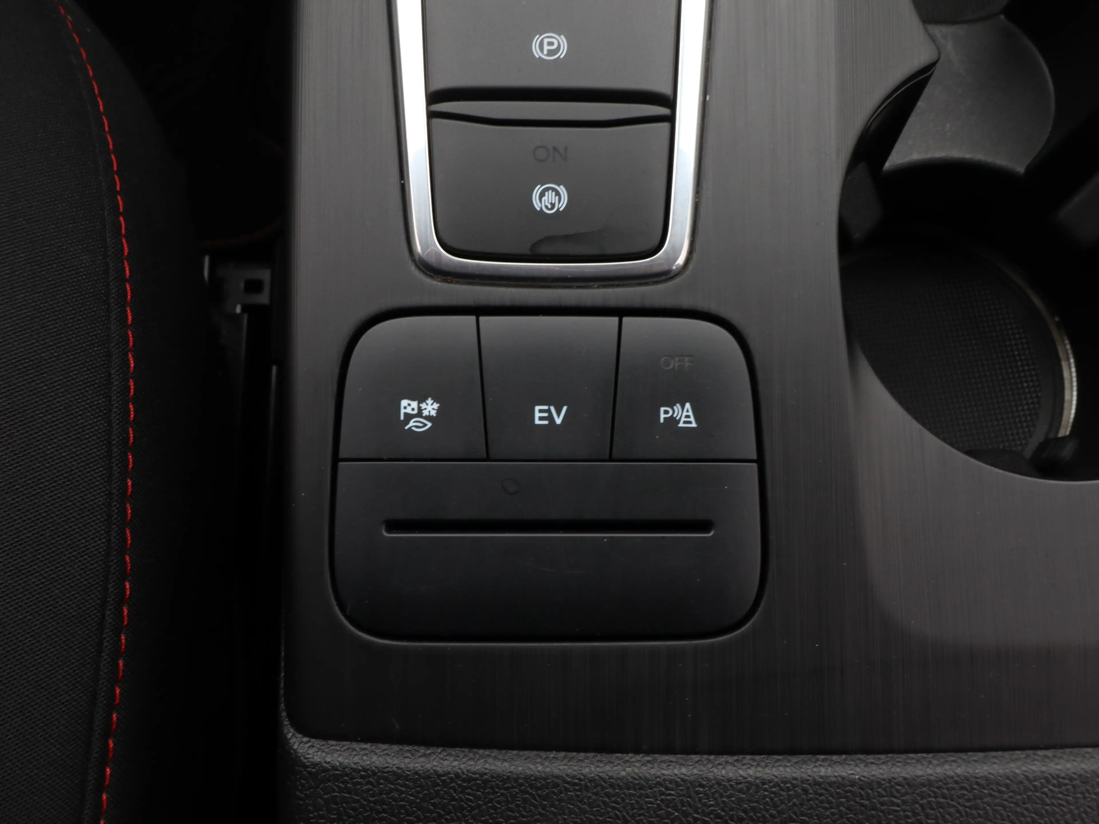 Ford Kuga 2.5 PHEV ST-Line | Achteruitrijcamera | Anti Blokk — photo 25