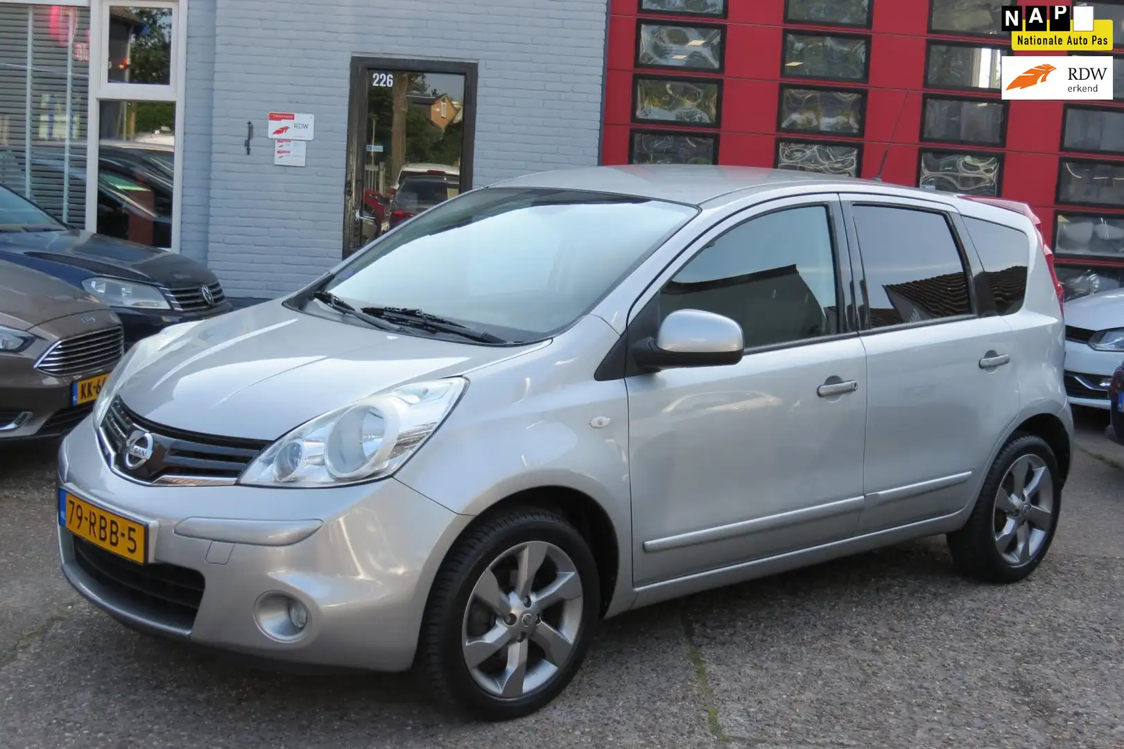 Nissan Note 1.6 Connect Edition , AIRCO, CR CONTR , NAVI Grijs - 1