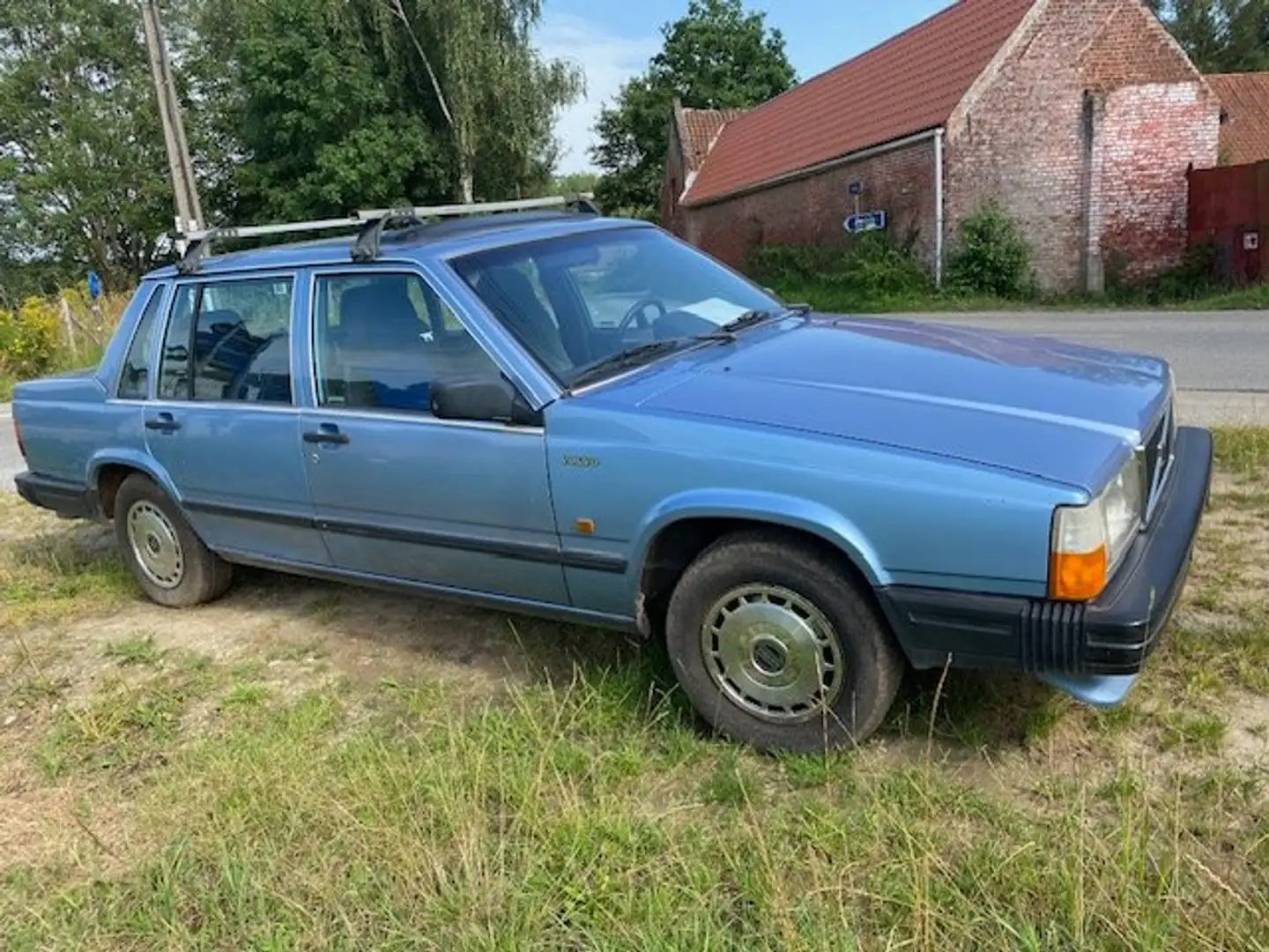 Volvo 740 - 1