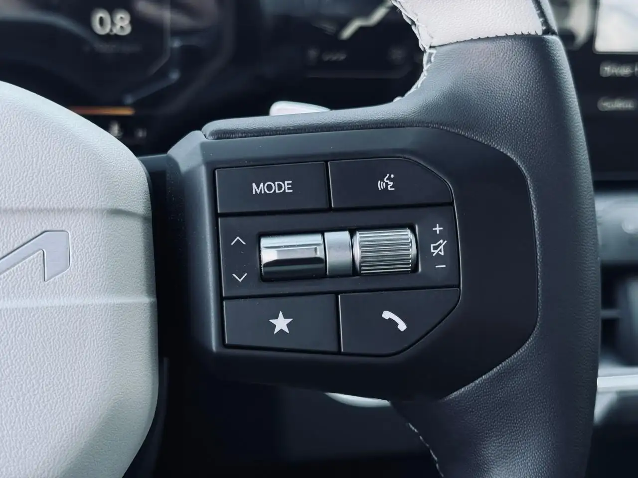 Kia K4 снимка Kia K4
