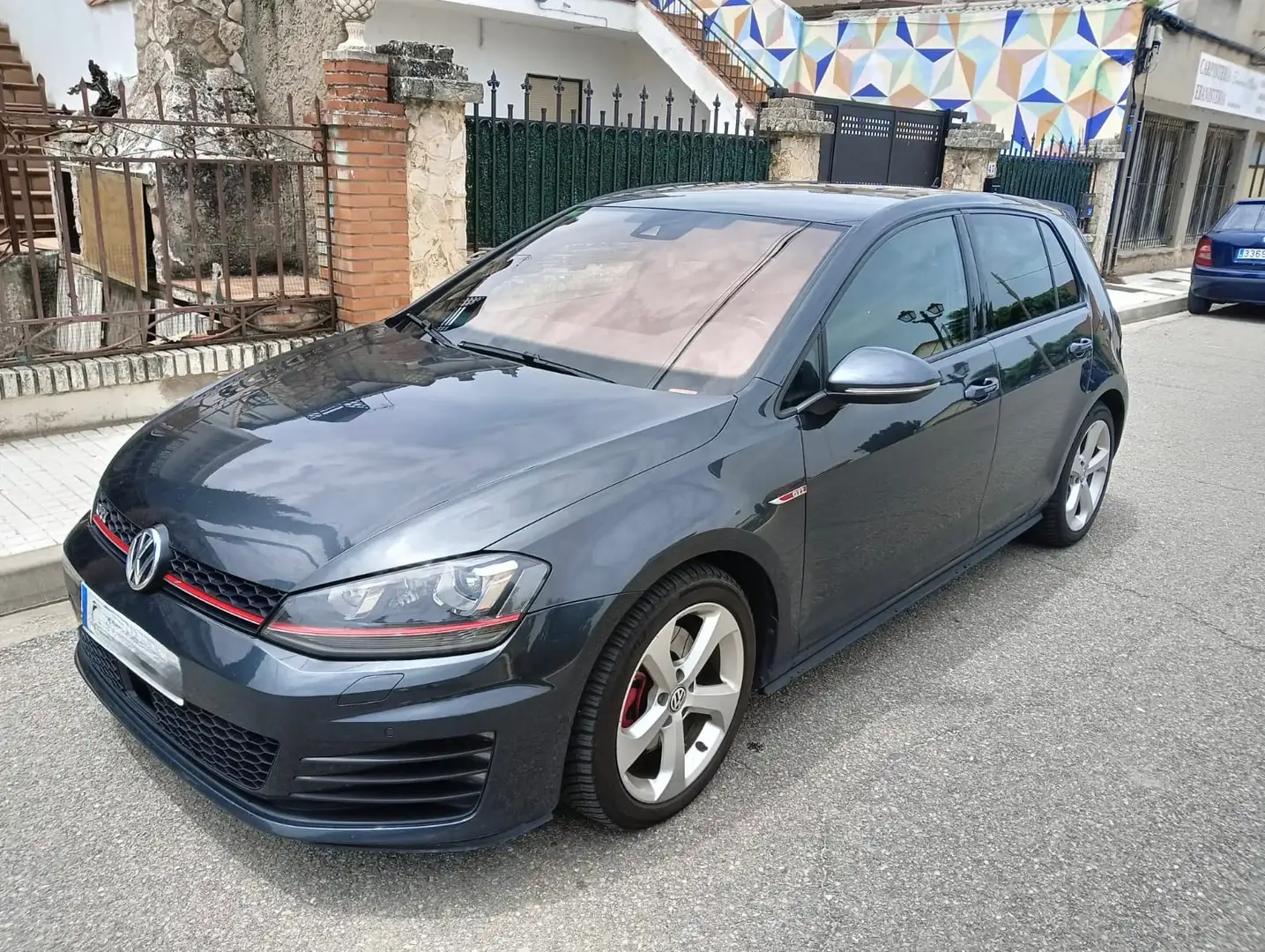 Volkswagen Golf 2.0TSI GTI Gris - 1