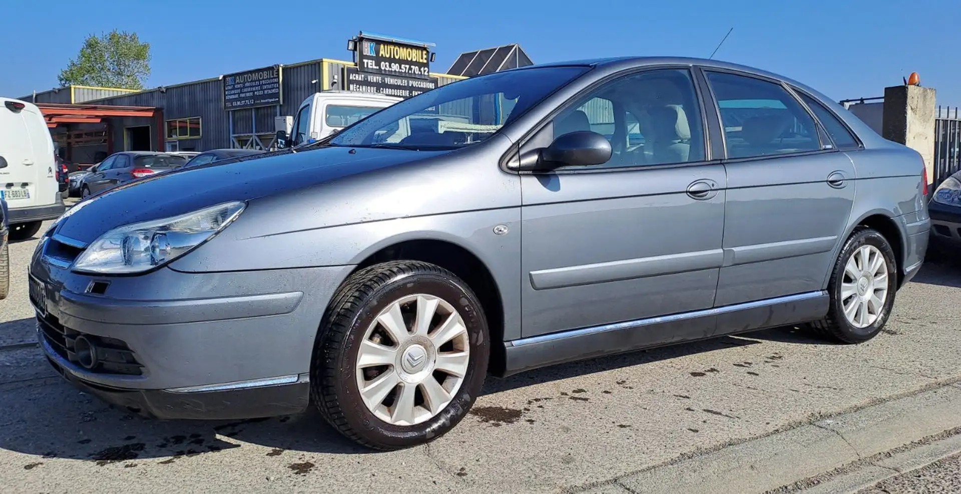 Citroen C5 2.2 HDi 136 cv Boîte auto EXCLUSIVE Šedá - 1