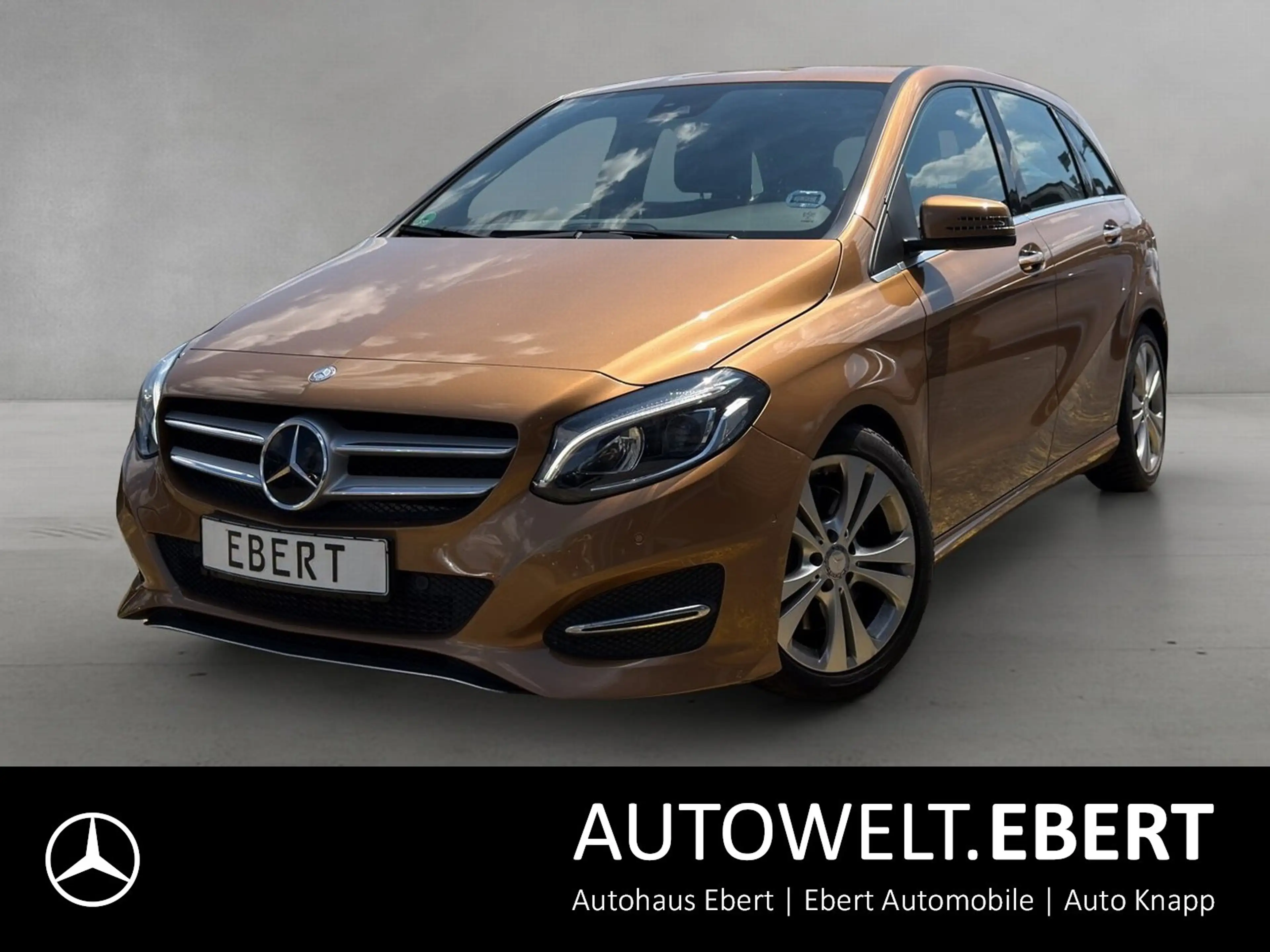 Mercedes-Benz B 250 Urban 7G-DCT DISTRO Navi LED Kamera STHZ