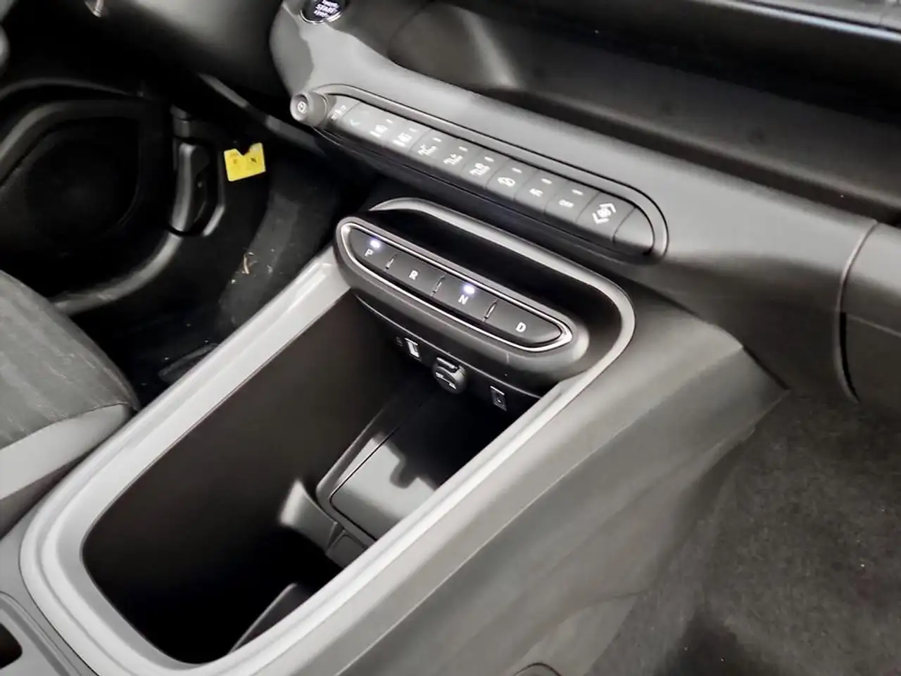 Jeep Avenger 1.2 Turbo e-Hybrid MHEV Longitude 16