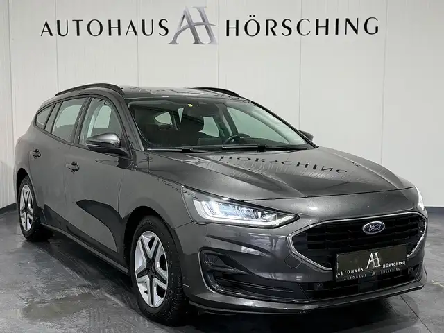 Ford Focus Turnier 1,5 EcoBlue Cool & Connect Aut.//LED//