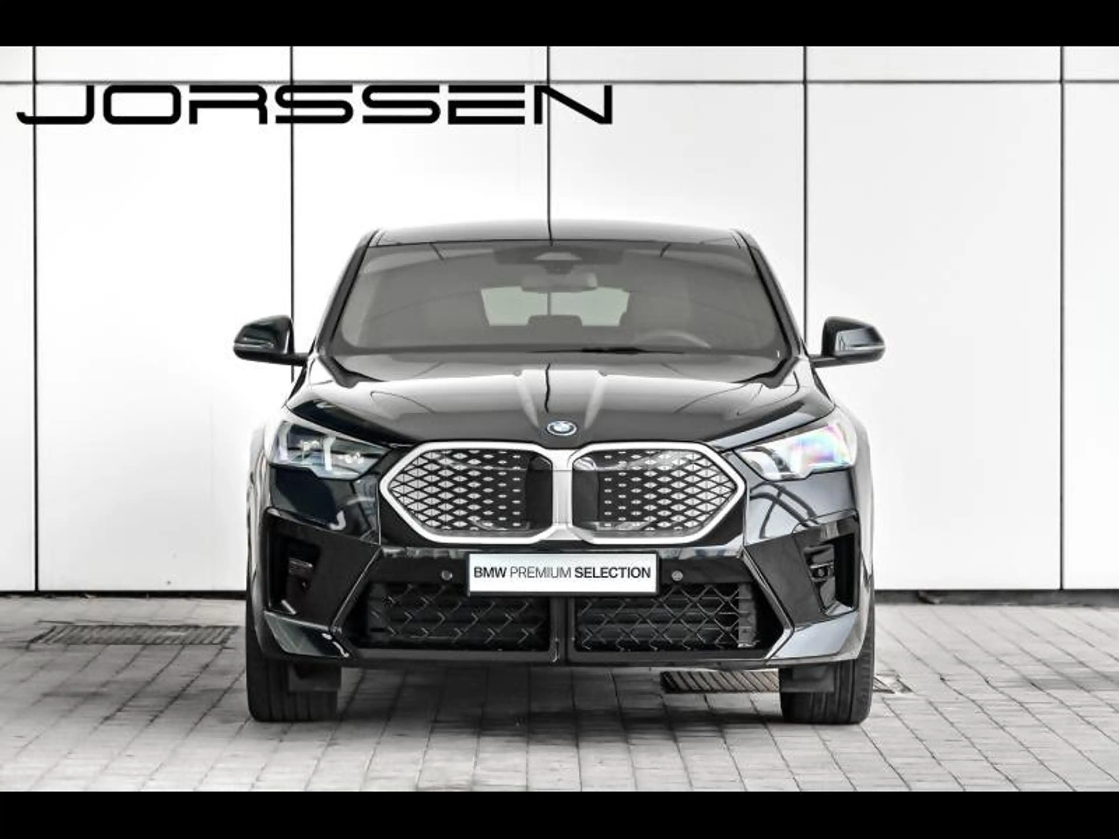 BMW iX2 M Sportpakket — photo 2