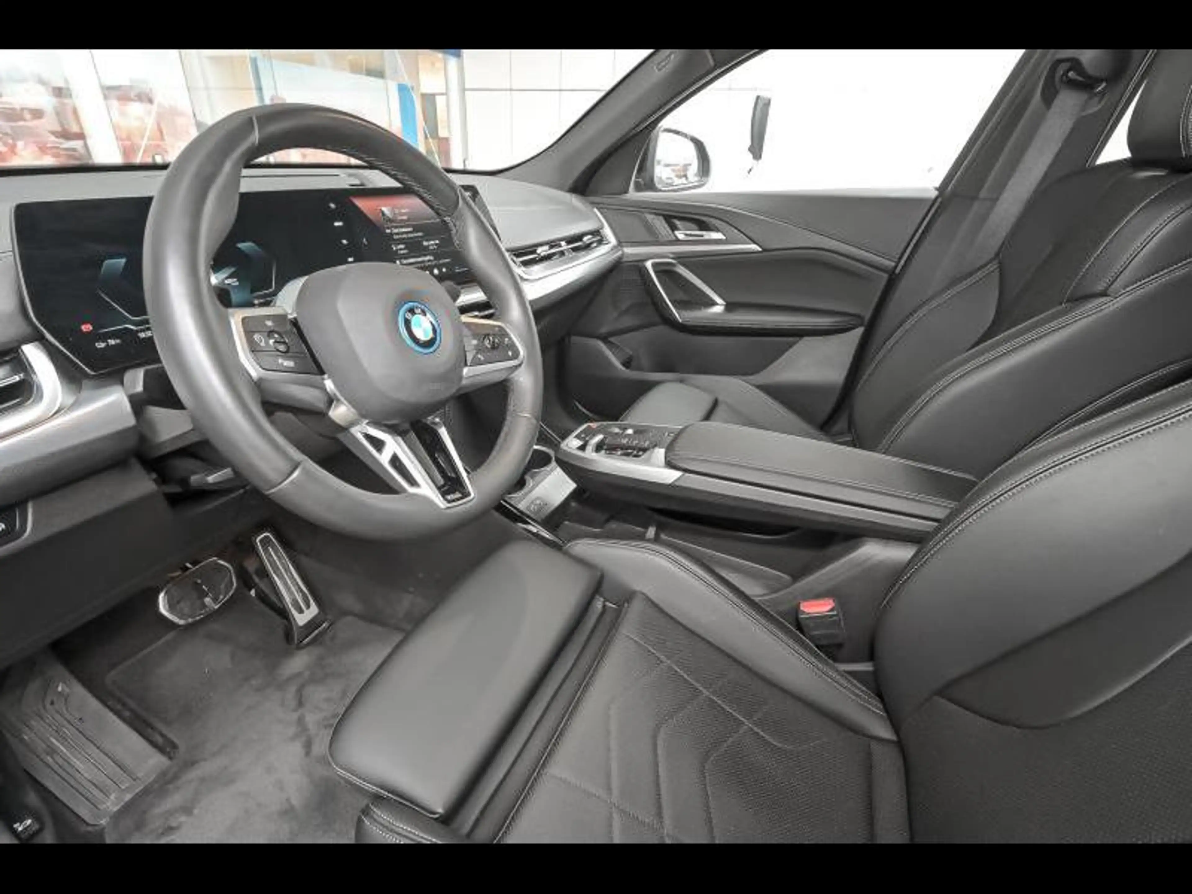 BMW iX2 M Sportpakket — photo 6