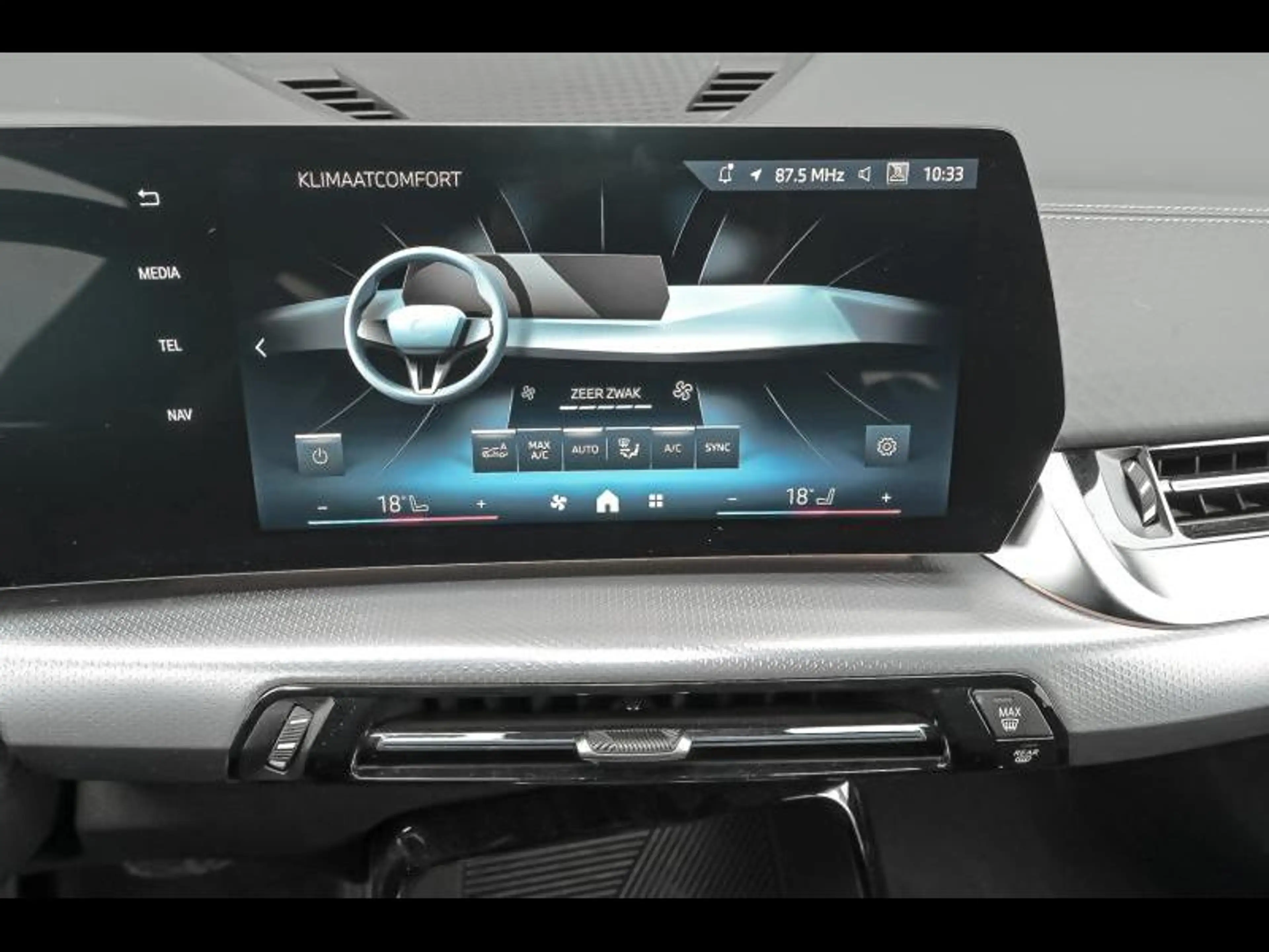 BMW iX2 M Sportpakket — photo 12