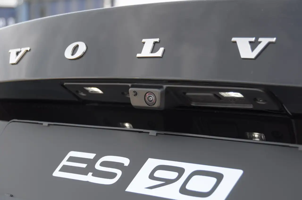 Volvo ES90 2026 — фото 12