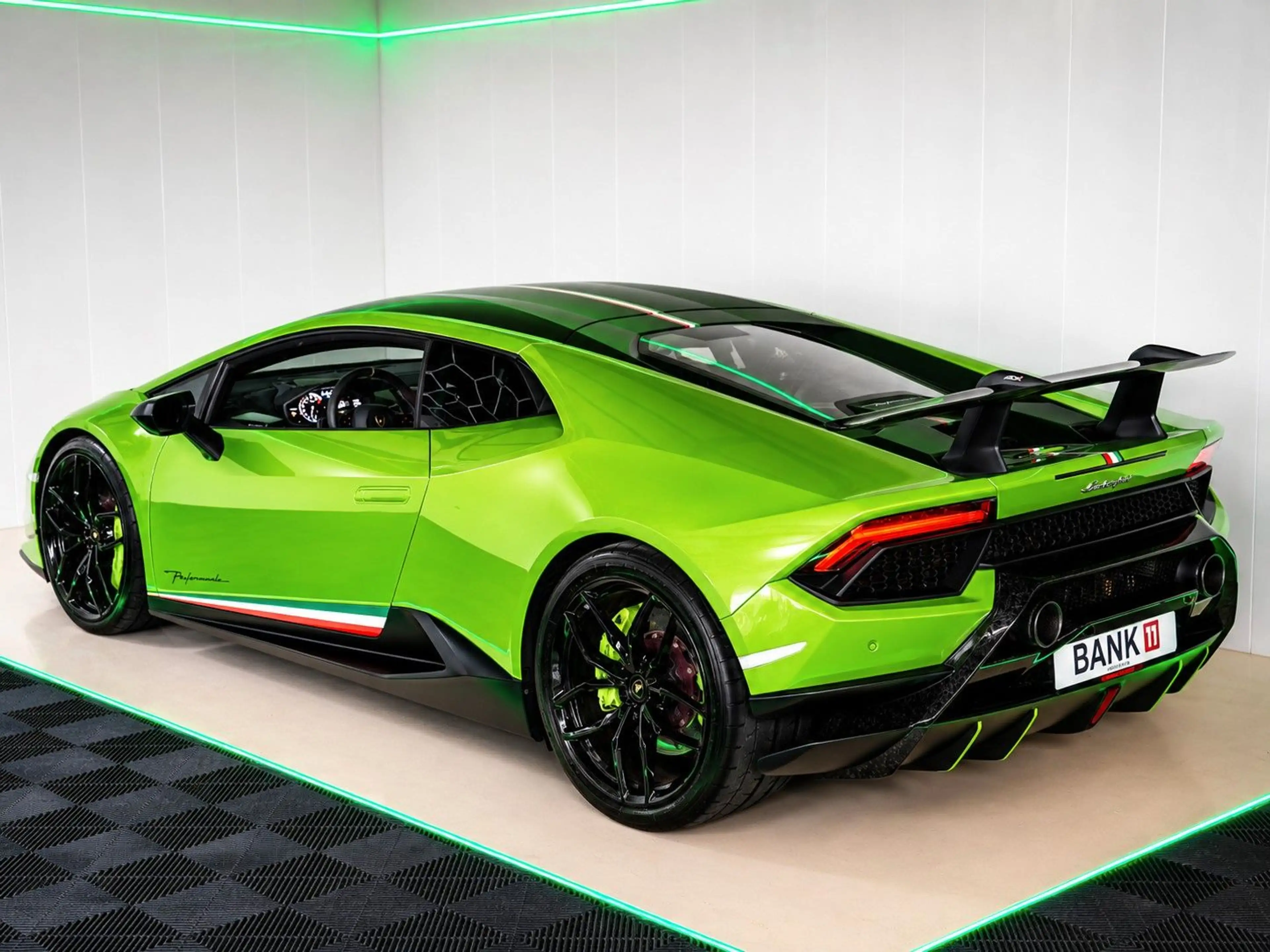 Lamborghini Huracán HURACAN PERFORMANTE V10 CARBON/LIFT/PERF-SEATS/ — photo 14