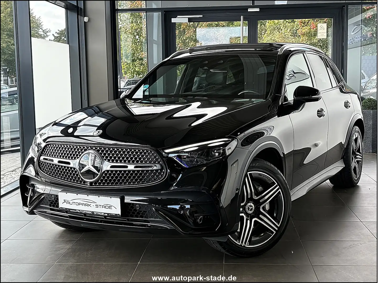 Mercedes-Benz GLC 220 d 4M AMG line Pano Ass. Memory Burmester Schwarz - 2