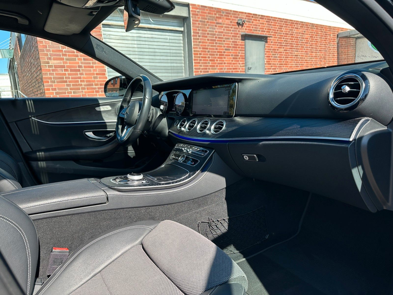 Mercedes-Benz E 200 9G-TRONIC*SPORT&STYLE*S-DACH*COMAND*RFK — photo 11