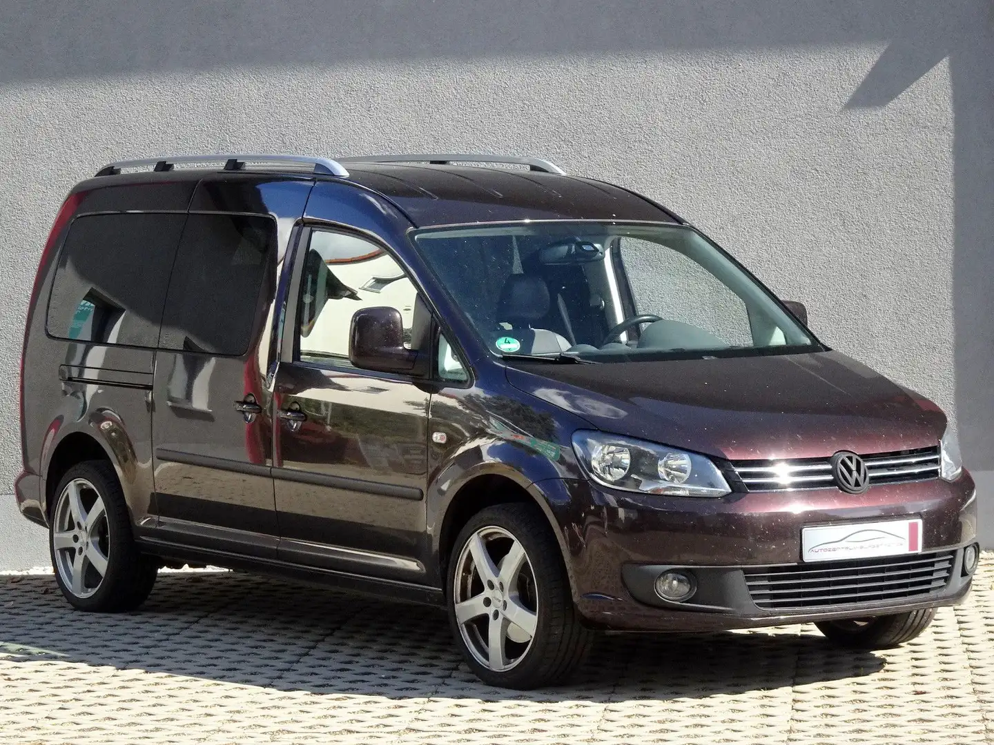 Volkswagen Caddy Maxi 2,0 TDI Highline/T-Leder/AHK/18"LMF Brun - 2