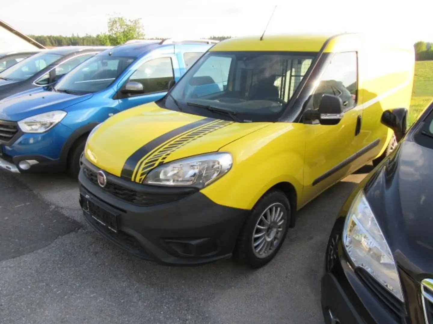 Fiat Doblo Basis Maxi Kasten Gelb - 1