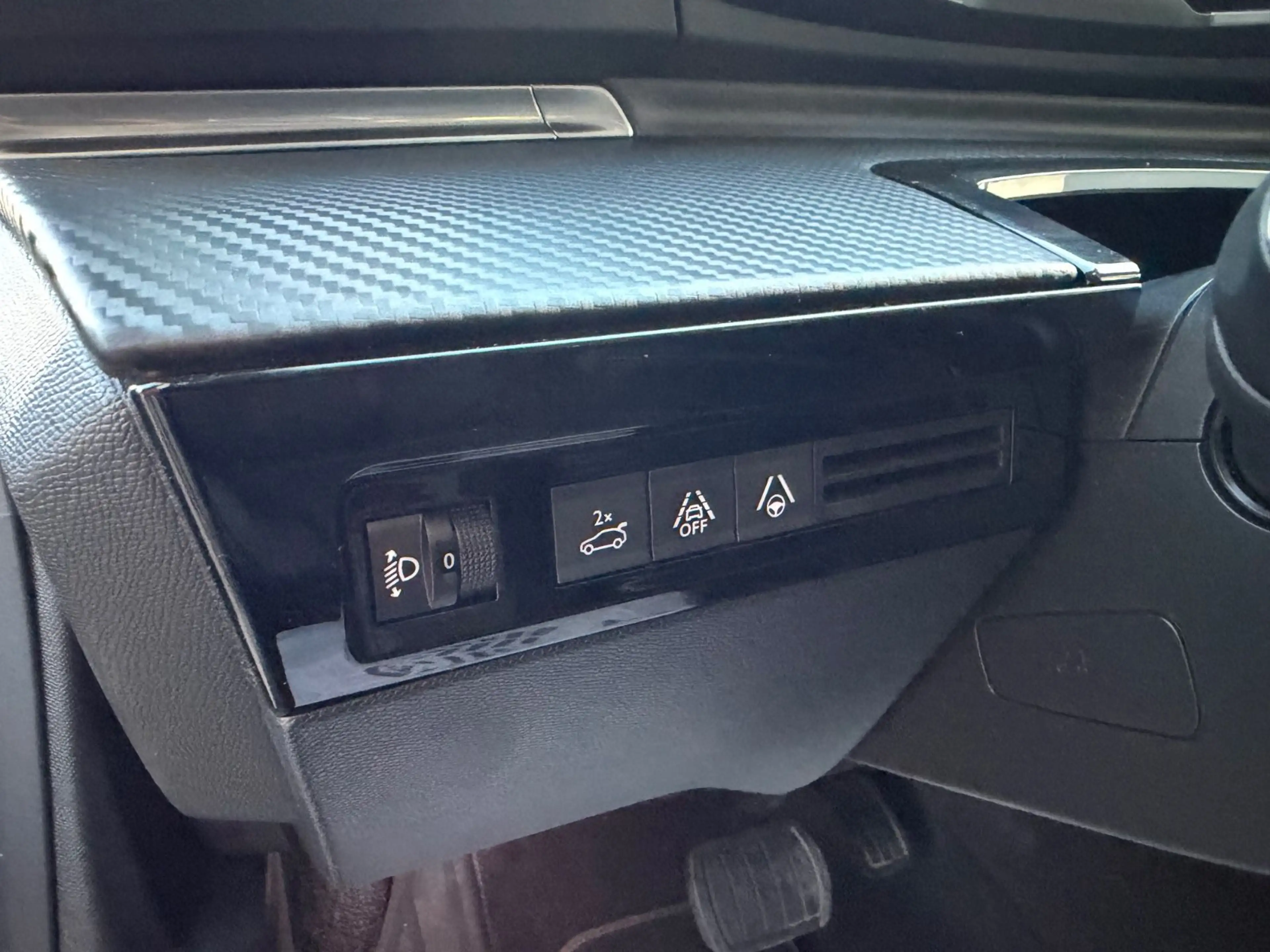 Peugeot 508 SW Allure Pack 1.5 Blue-HDI Keyless Kamera — photo 13