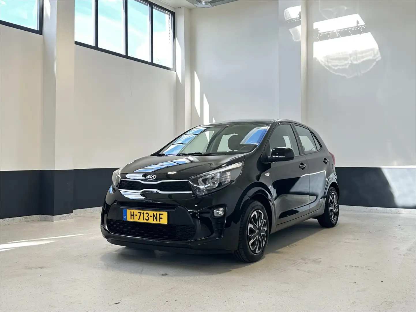 Kia Picanto 1.0 MPi ComfortPlusLine | Apple Carplay/ Andorid A Zwart - 2