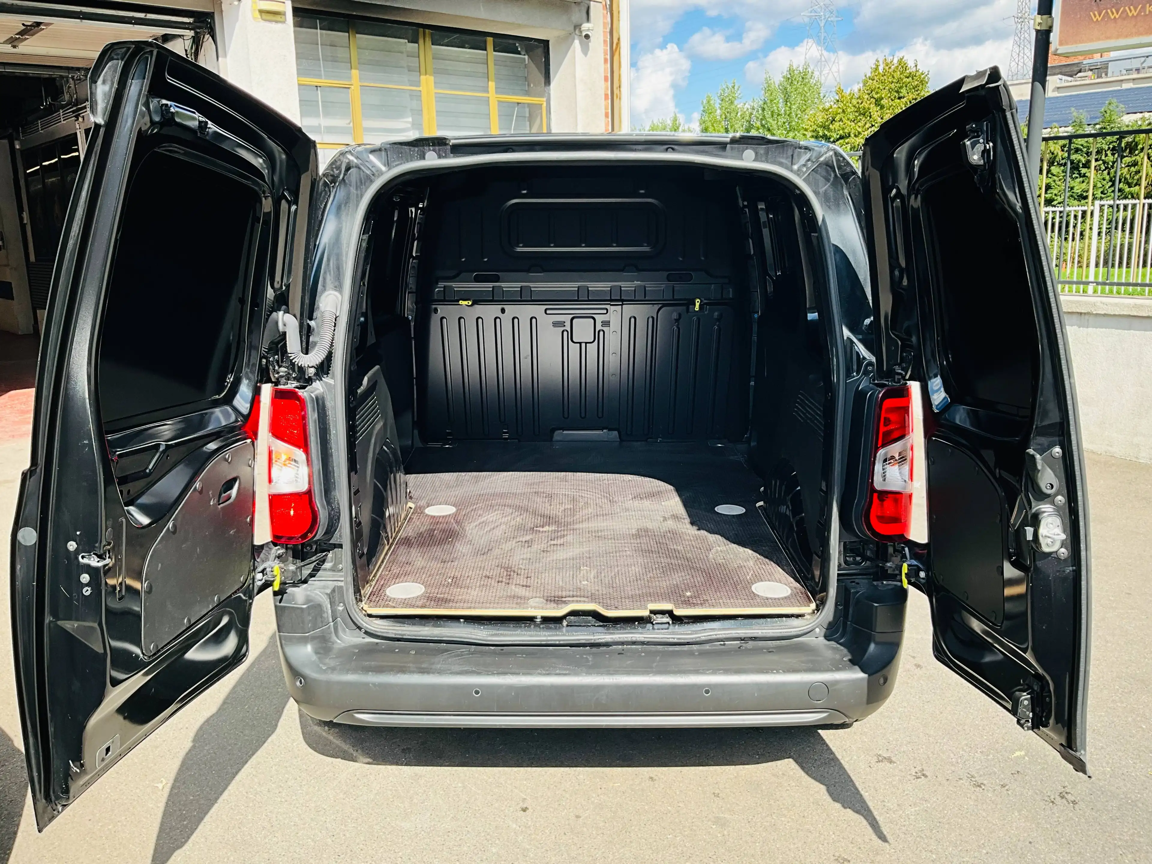Peugeot Partner Partner 1.5 BlueHDi L1 STD Heavy Grip S/S(EU6.2) — photo 11