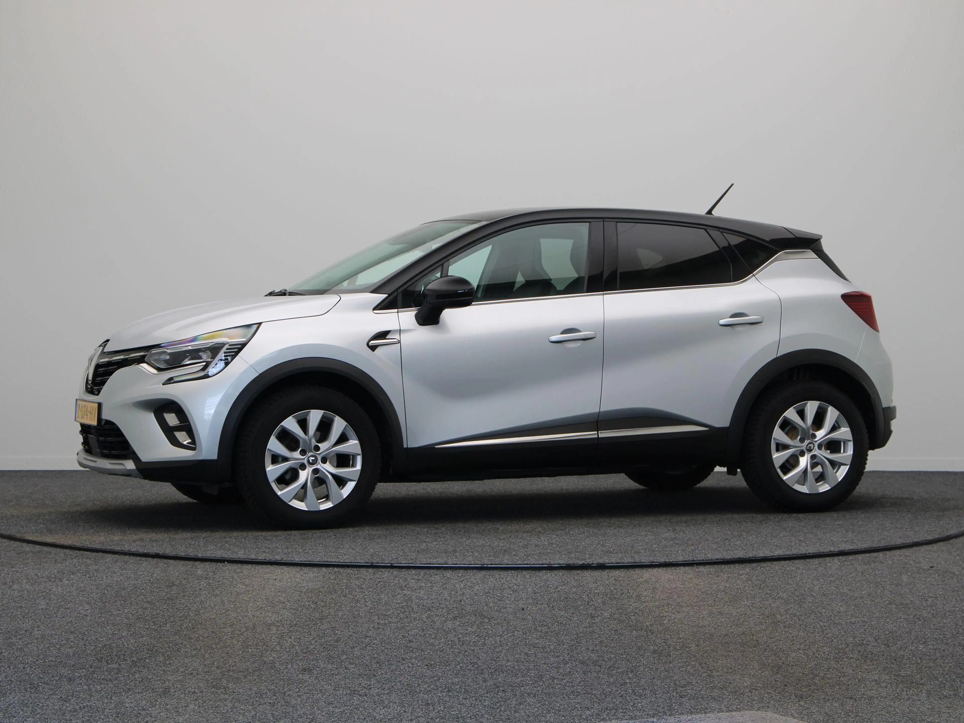 Renault Captur 1.0 TCe 100 Intens | Cruise Control | Climate Cont — photo 12