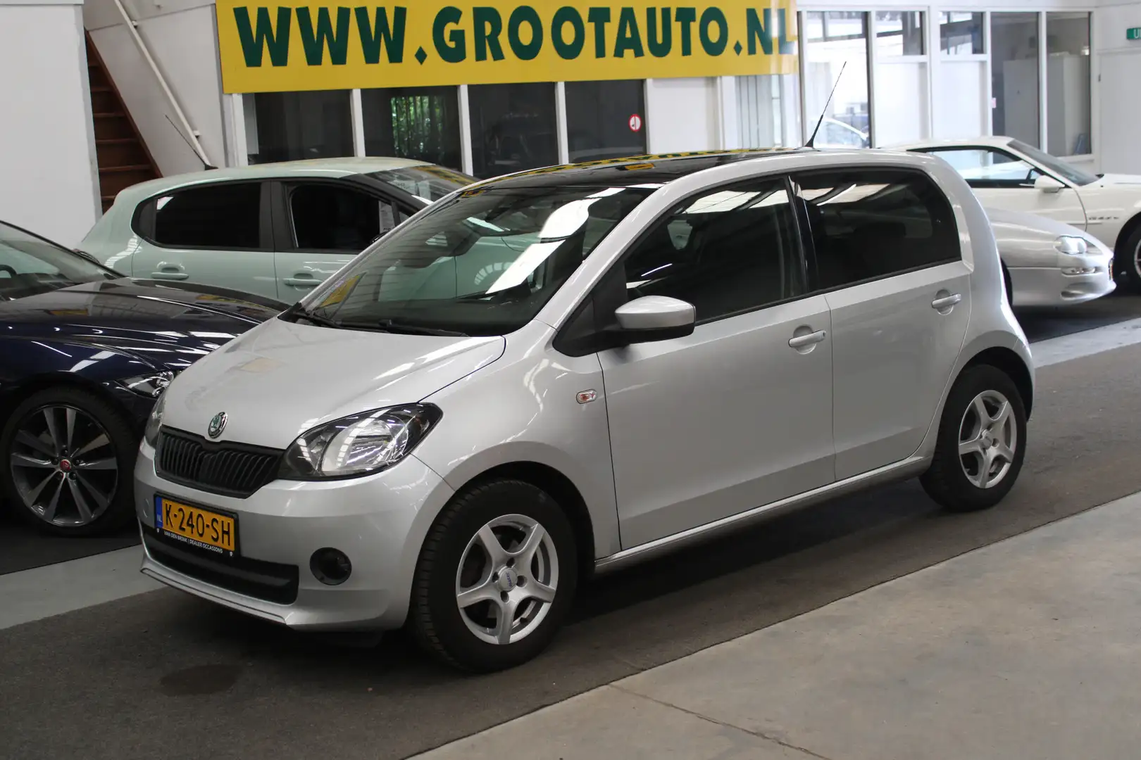 Skoda Citigo 1.0 Elegance Panoramadak, Volledig onderhouden, Ai Grijs - 1