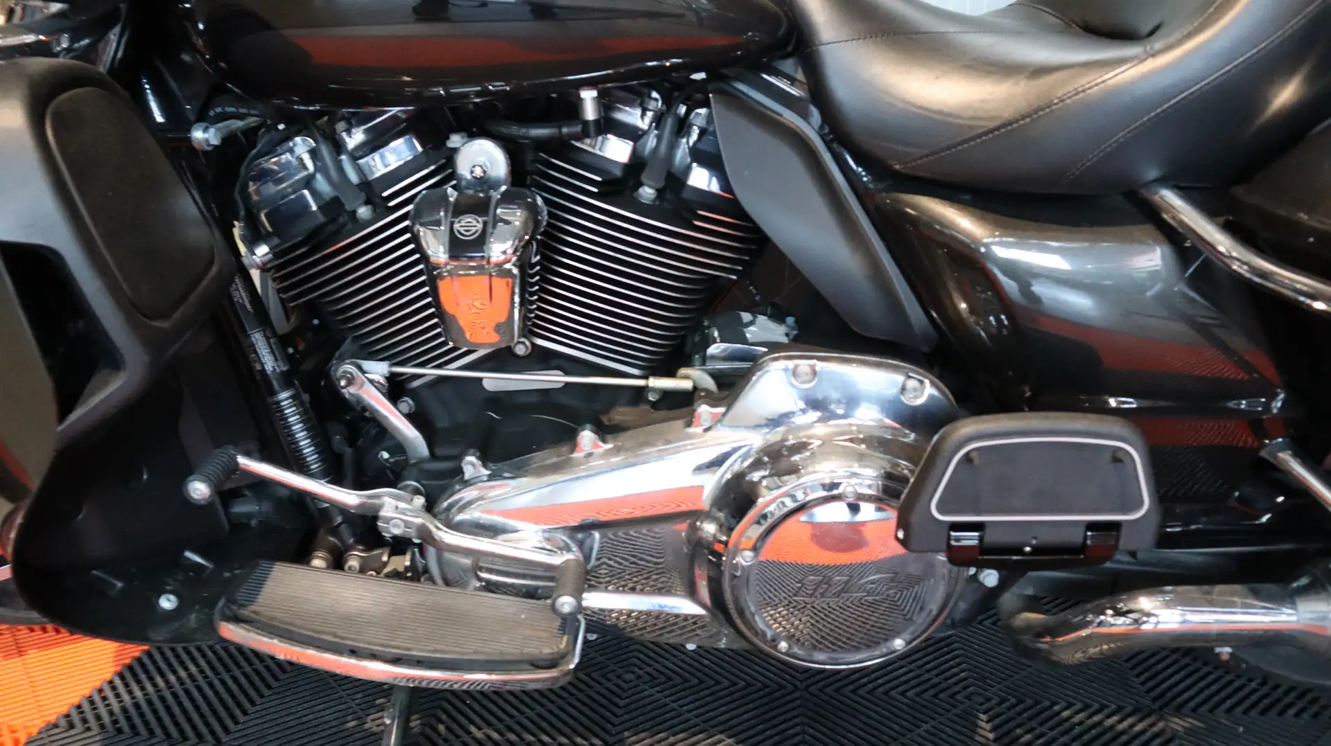 Harley-Davidson Ultra Limited - 2