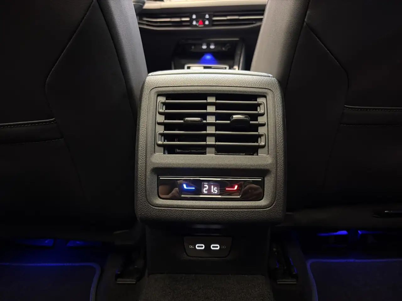 Volkswagen Golf R 2.0 TSI 4Motion Matrix+Pano+HuD, миниатюра 24