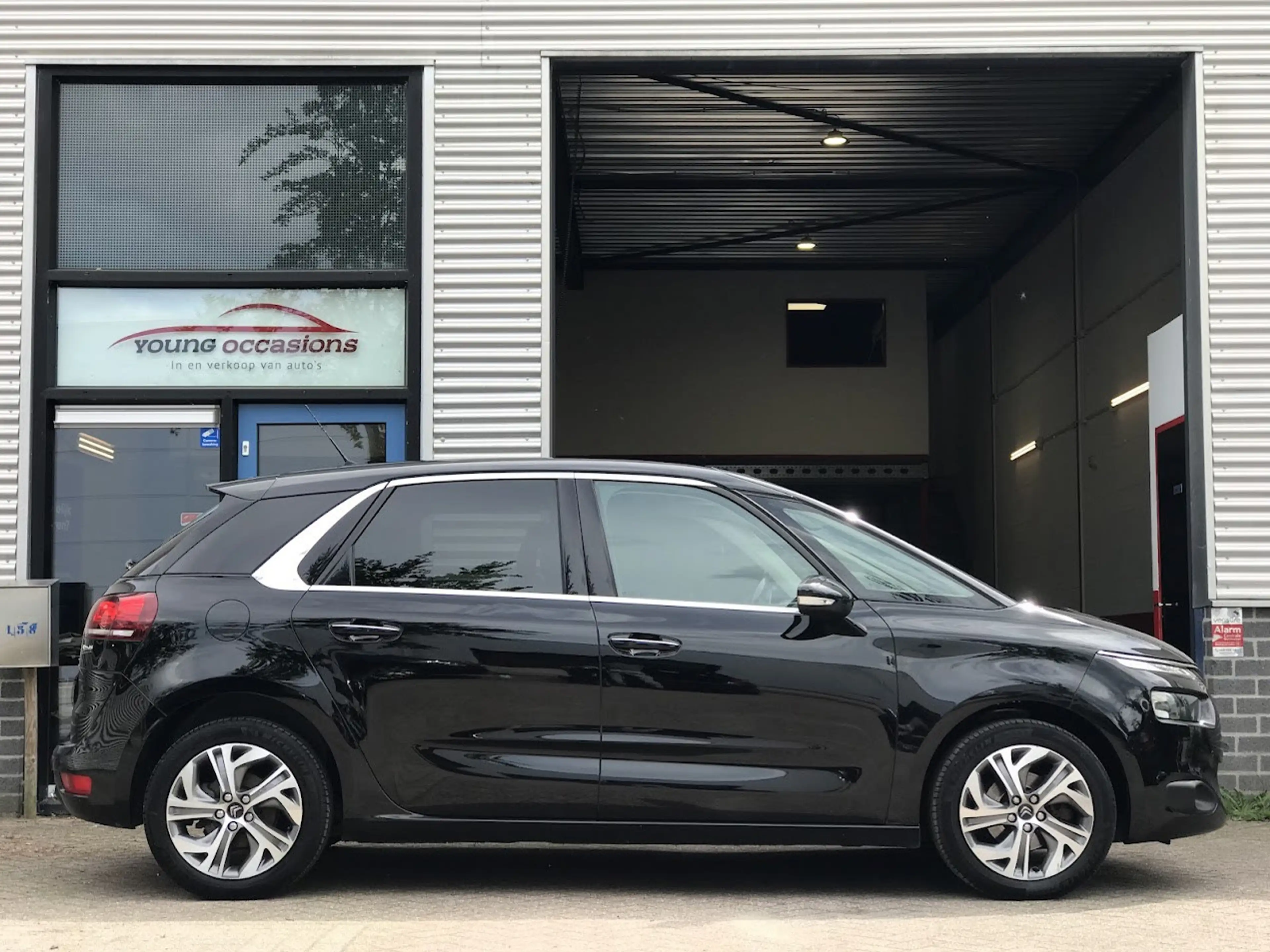 Citroen C4 Picasso 1.2 PureTech Intensive Navi|Camera|PDC|Keyless — photo 2