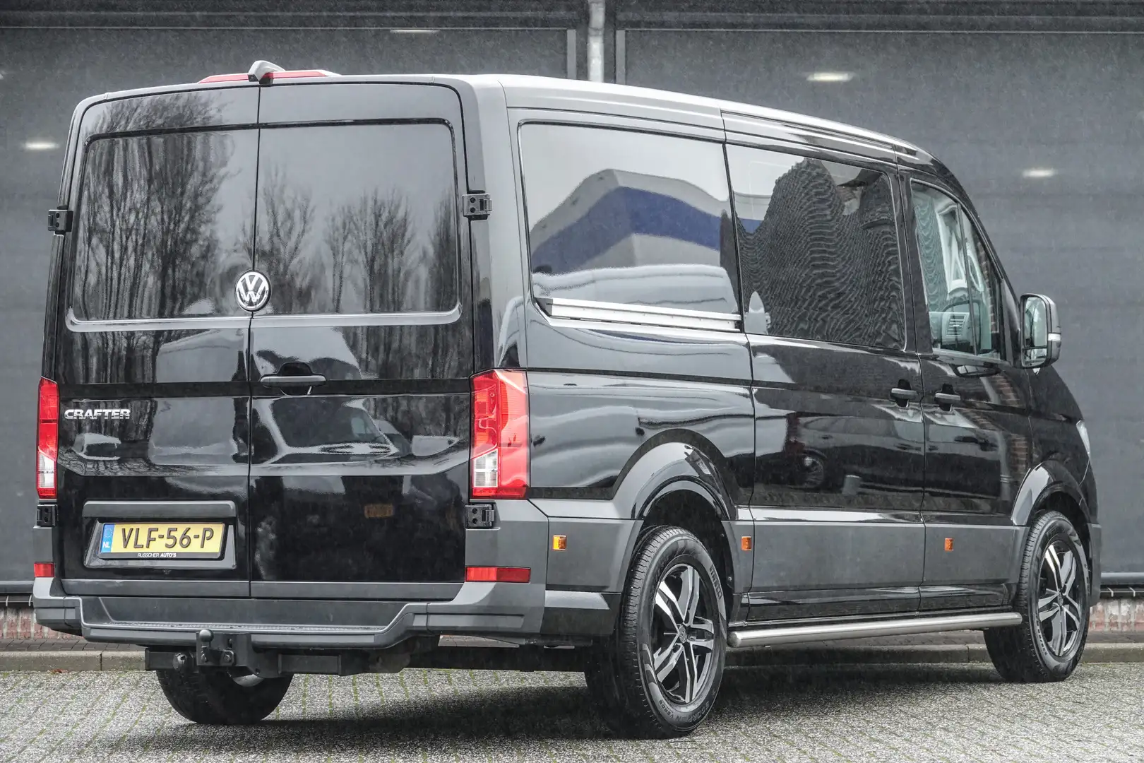 Volkswagen Crafter L3H2 2.0Tdi 177Pk Aut. | Dubbele Cabine | Trekhaak Fekete - 2