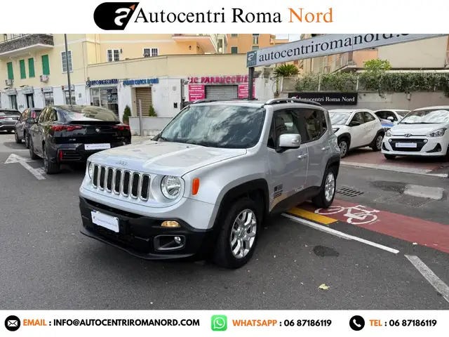 Jeep Renegade view 9