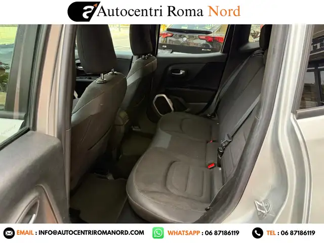 Jeep Renegade view 14