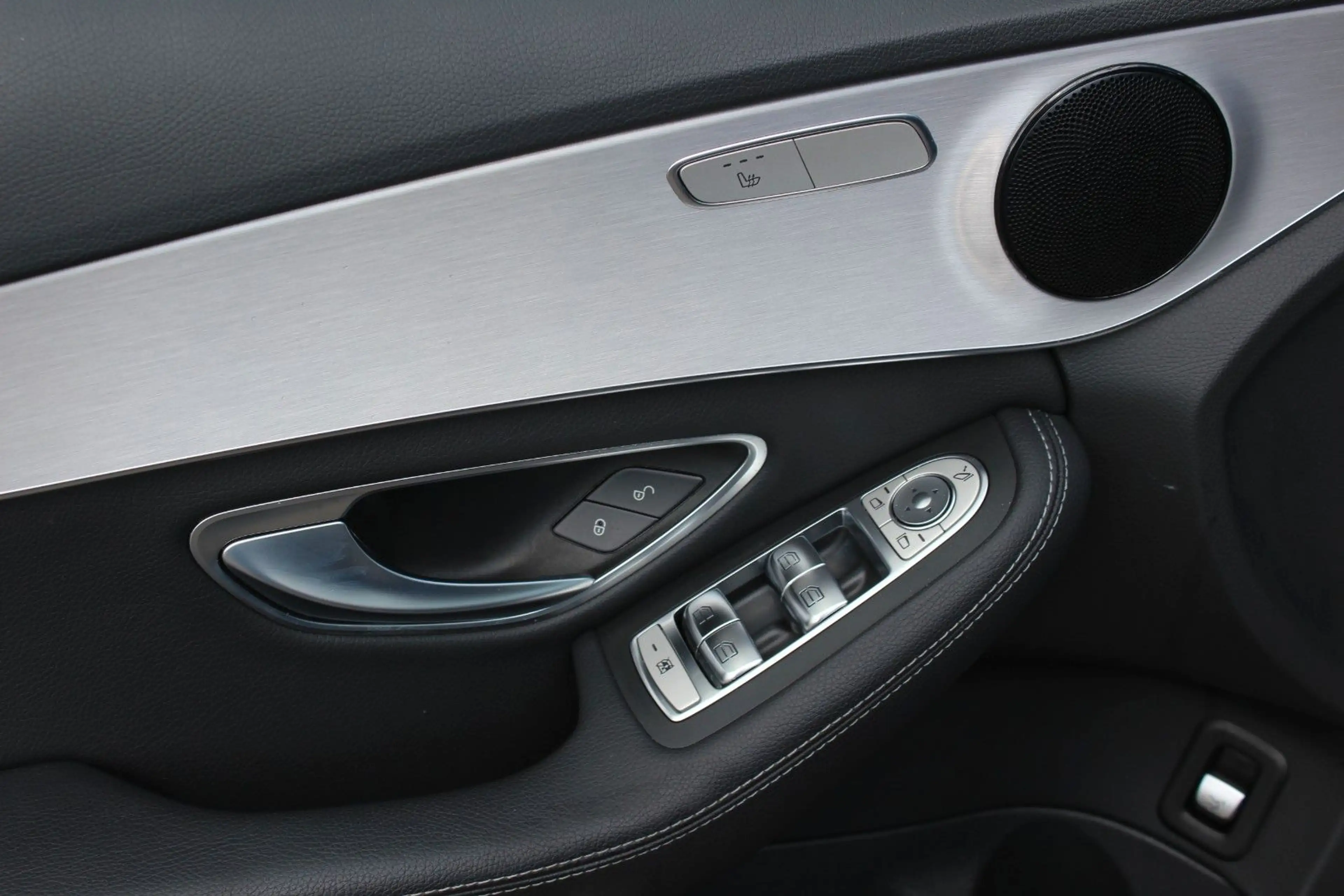 Mercedes-Benz C 180 CGI Avantgarde | 2.Hand | Kamera | LED — photo 15