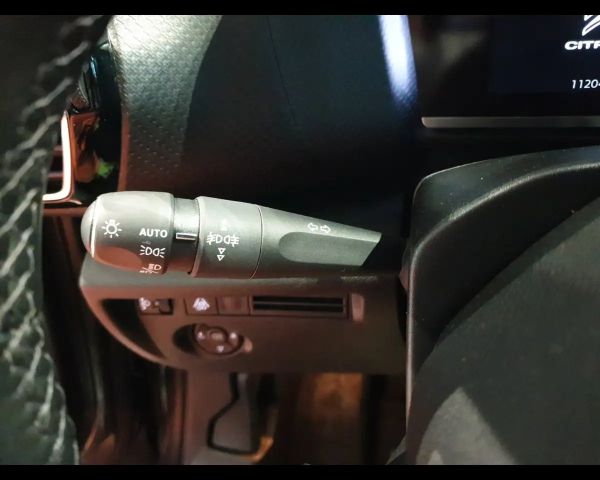 Citroen C4 3a serie BlueHDi 130 S&S EAT8 Shine, миниатюра 18